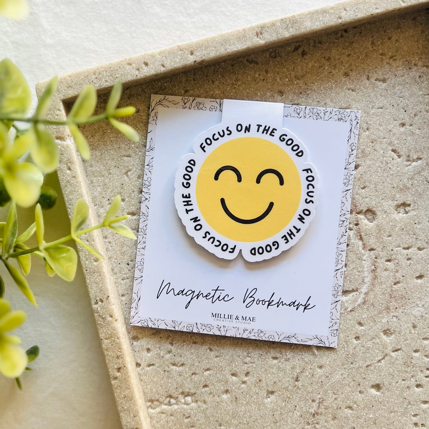 Focus on the Good | Magnetic Bookmark